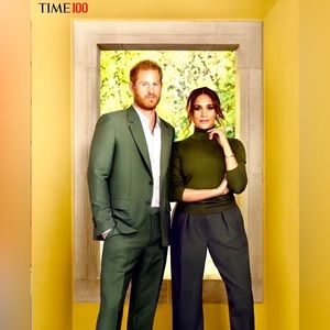 The Row Sweaters The Row Demme Cashmere Turtleneck Aso Meghan